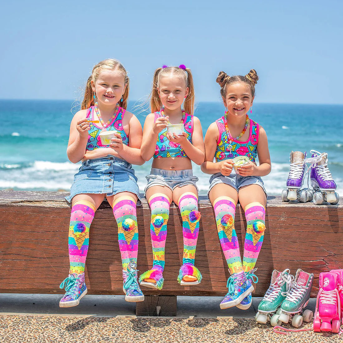 With these delicious MADMIA ice cream socks, it's time to relax! So, grab a scoop of our delectable ice cream socks if you're ready to relax and have some fun! You will have joyful feet and the brightest outfit in the world with just 1 scoop.
