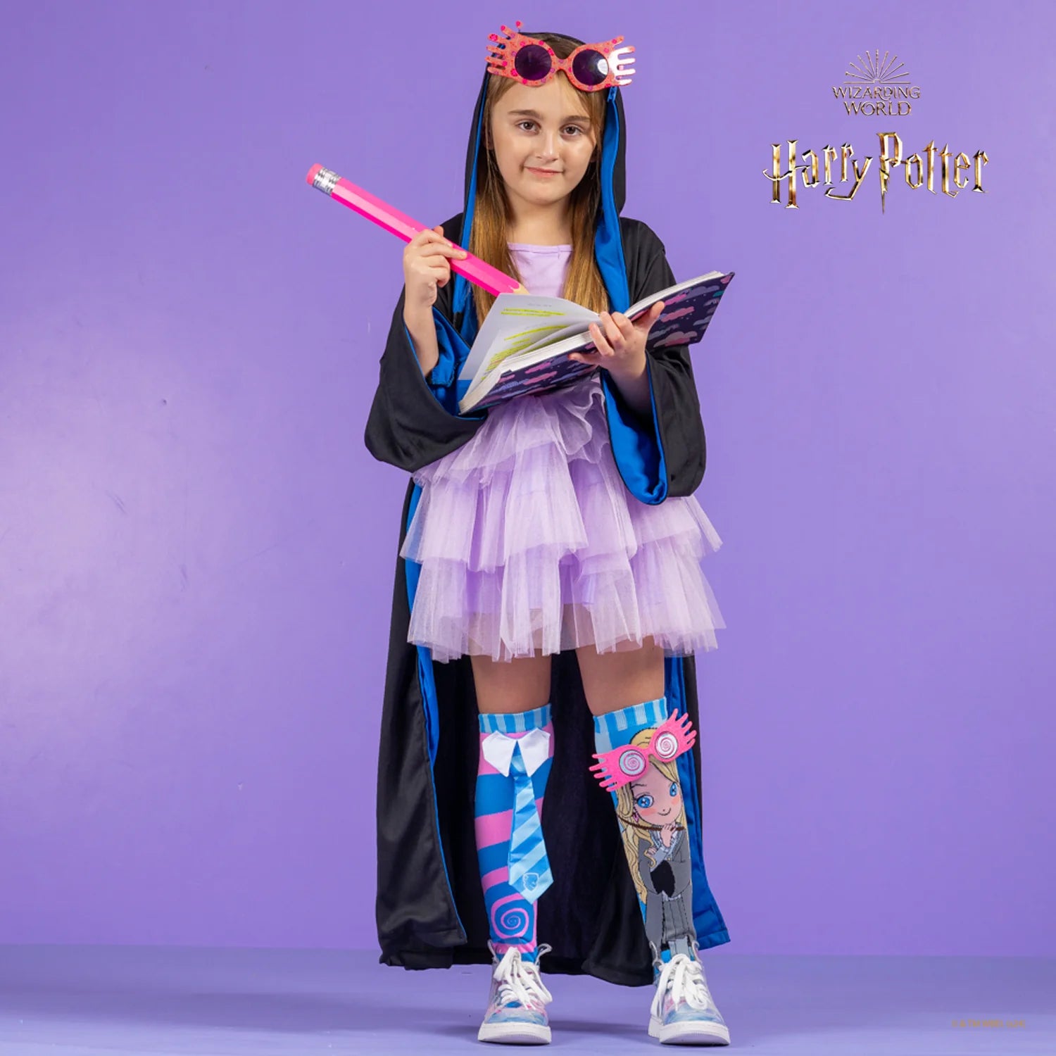 🌙 Luna Lovegood Socks – One Size (6–99 Years) 🌈