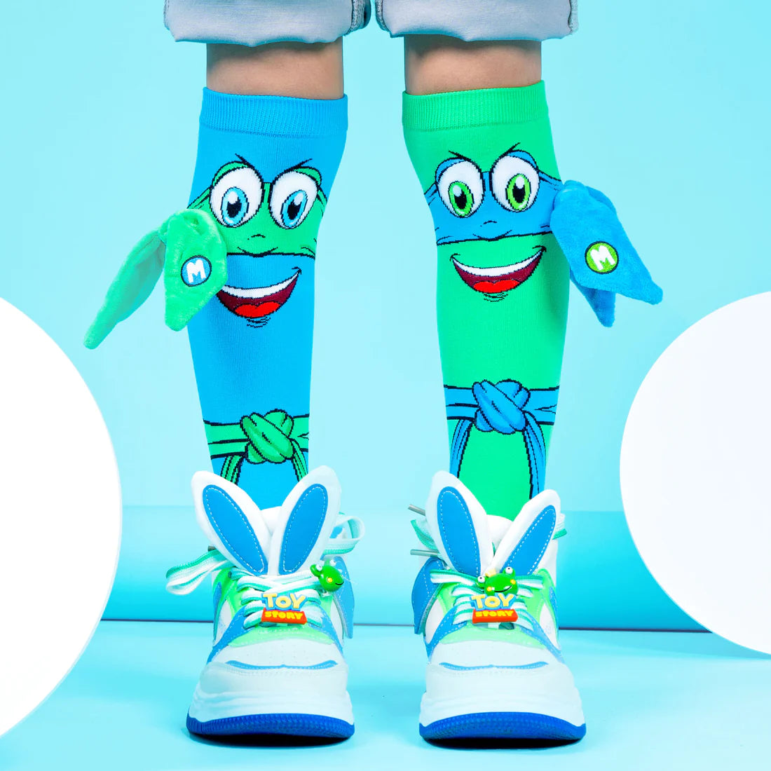 The characteristics of a true ninja—toughness, loyalty, and bravery—are embodied in our NINJA SOCKS, which are not just any ordinary fun socks for kids and adults. Whether you're on a quest for everlasting bliss or just want to look crazy long, these socks are the ideal travel partner.