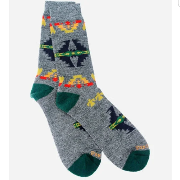 Say goodbye to tired and sweaty feet. Our knit blend socks are here to steal the show. Make a fashion statement while staying comfortable all day!